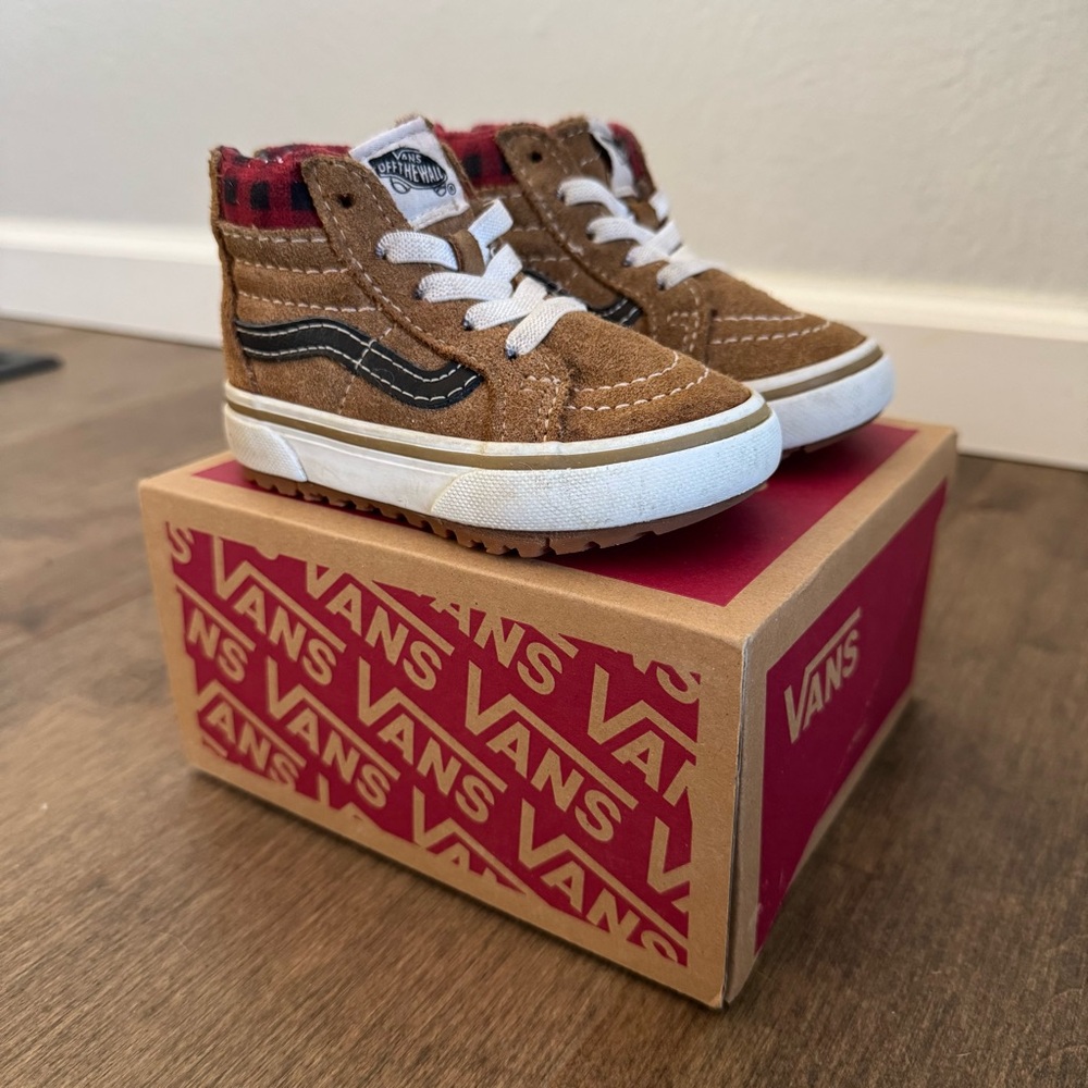 VansToddler Sk8-Hi Zip Mte High-Top Sneakers